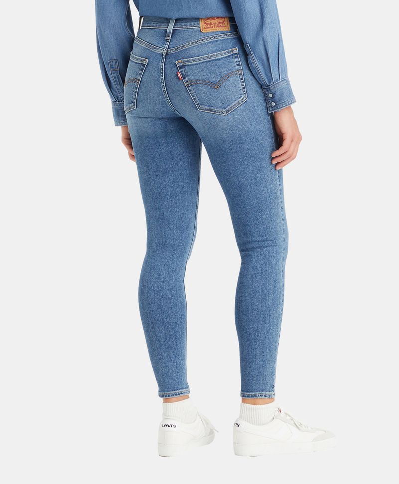 LEVI’S - HIGH MOTION JEANS