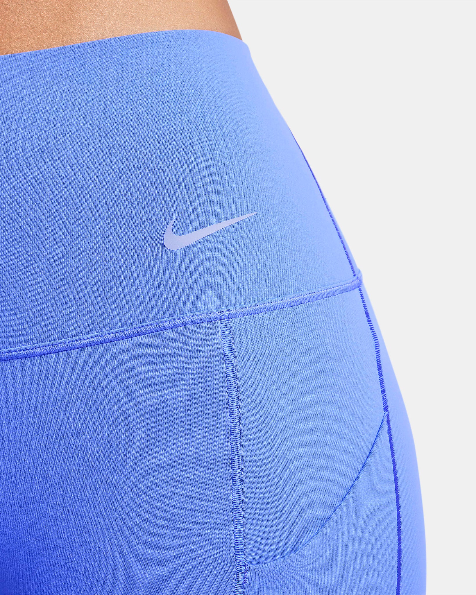 Nike Universa - Leggings de largo completo y tiro alto de media sujeción con bolsillos para mujer